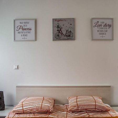 Lakeside Jarun Apartment ザグレブ 部屋 写真