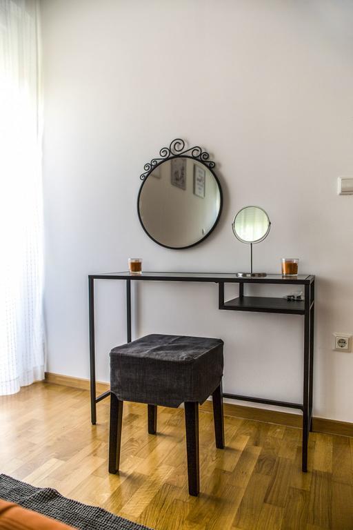 Lakeside Jarun Apartment ザグレブ 部屋 写真