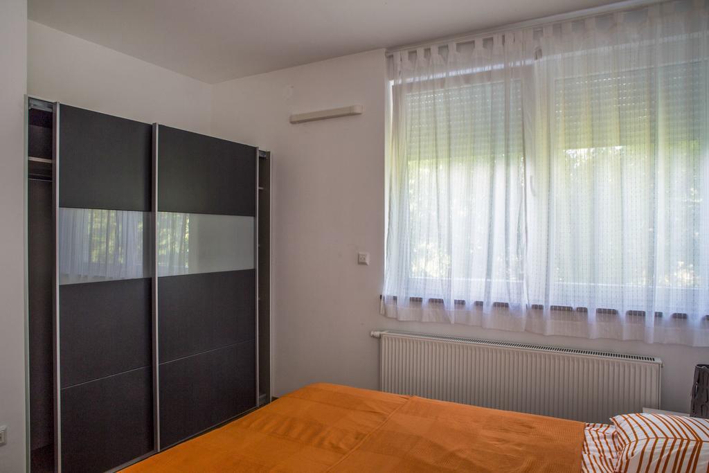 Lakeside Jarun Apartment ザグレブ 部屋 写真