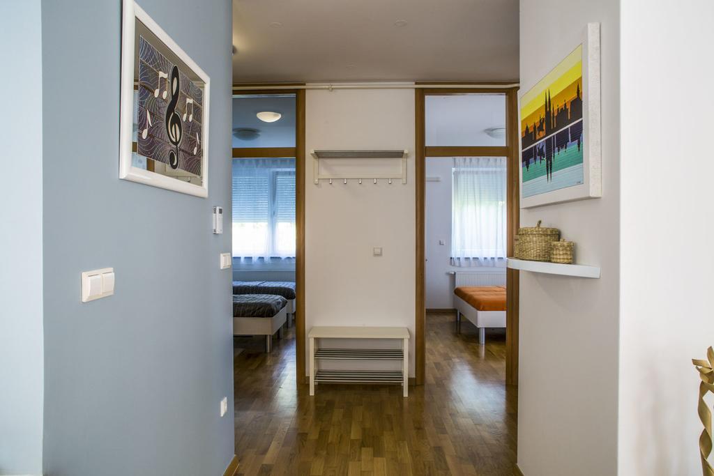 Lakeside Jarun Apartment ザグレブ 部屋 写真